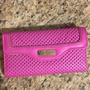 Jessica Simpson wallet